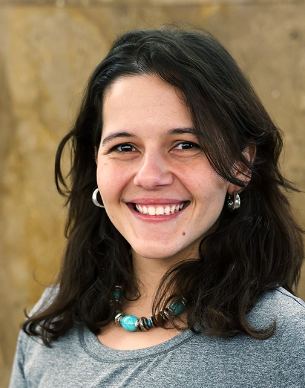 Research Associate and Project Manager Camila Manni Amaral, PhD 